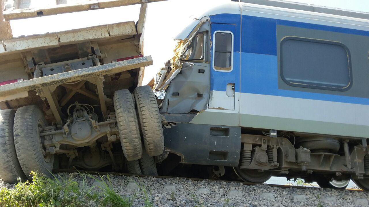 تصادف ریل باس گرگان -پل سفید در محدوده گلوگاه+تصاویر