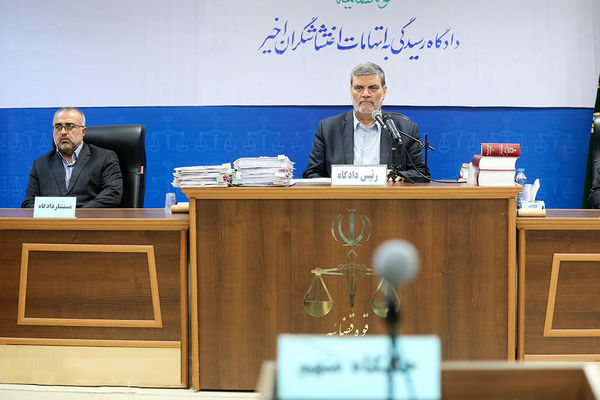 وکیل بیوکیل